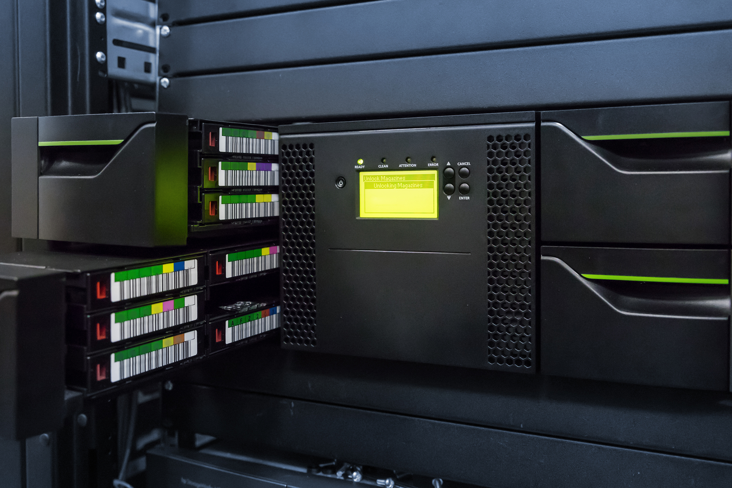 Tape Libraries sicher überwachen und lückenlos nachweisen